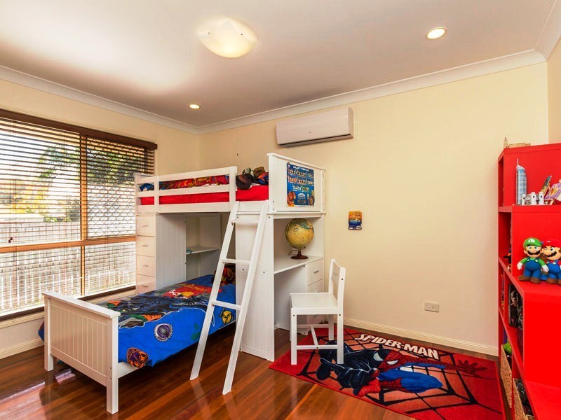 3 PARKLANDS COURT, Victoria Point QLD 4165