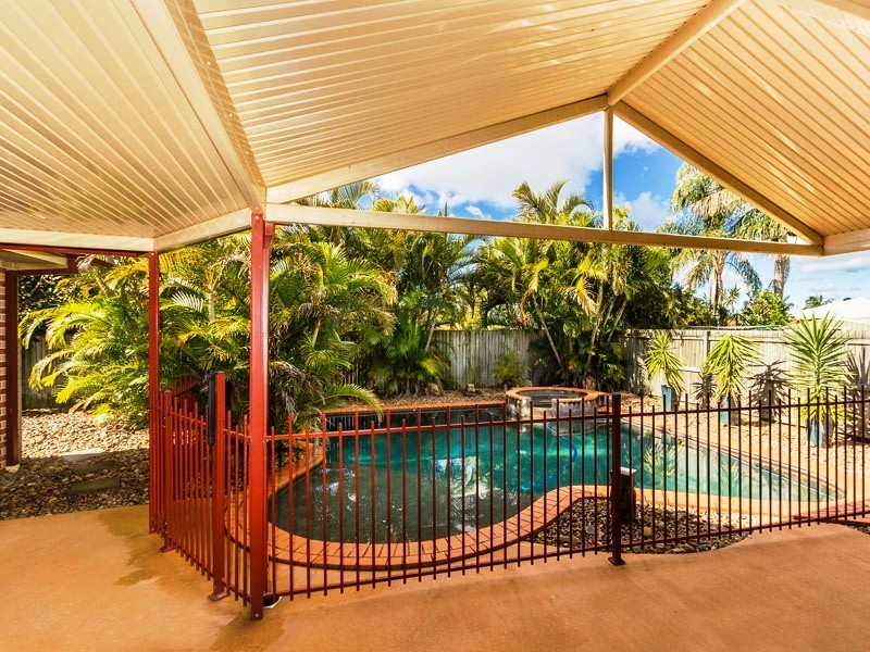 3 PARKLANDS COURT, Victoria Point QLD 4165