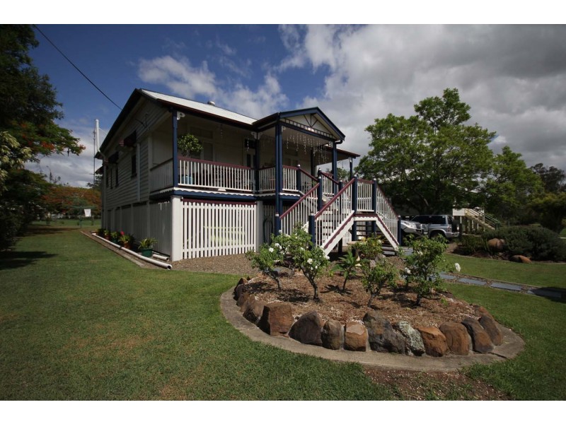 103 Ivory Creek Rd, Toogoolawah QLD 4313