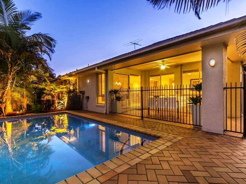 33 WHITBY PLACE, Thornlands QLD 4164