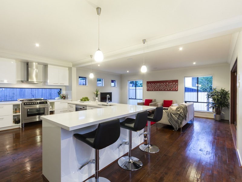 13 HIGHLAND STREET, Redland Bay QLD 4165