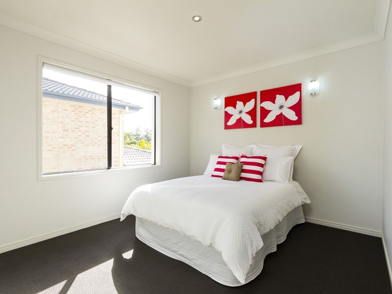 13 HIGHLAND STREET, Redland Bay QLD 4165