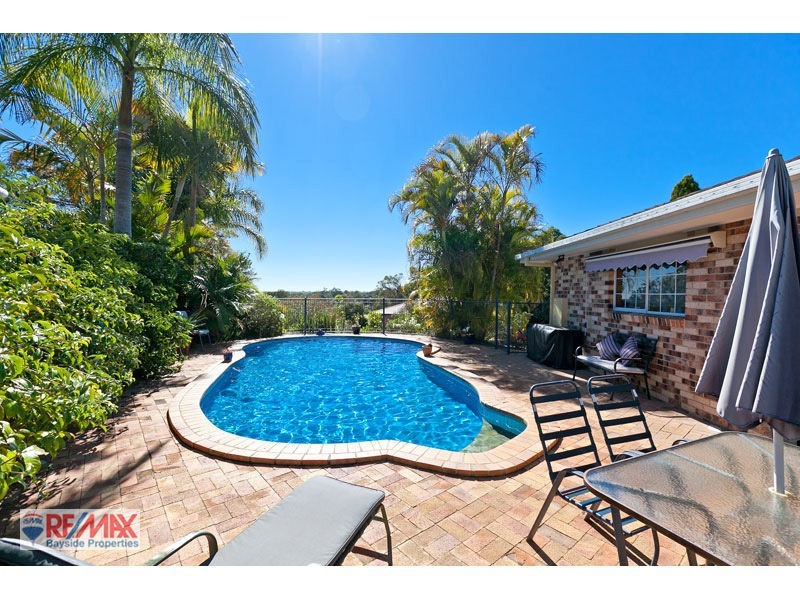 9 Chatsworth Cct, Capalaba QLD 4157