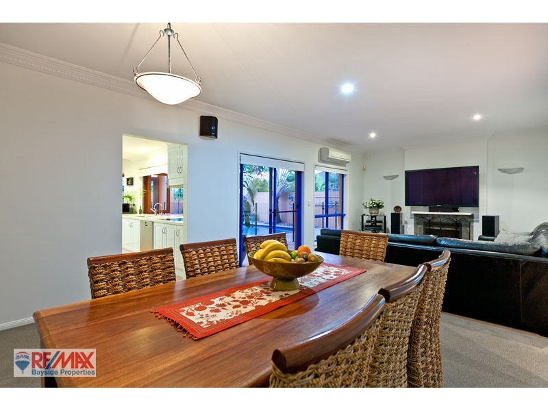 21 Cayman Cr, Ormiston QLD 4160