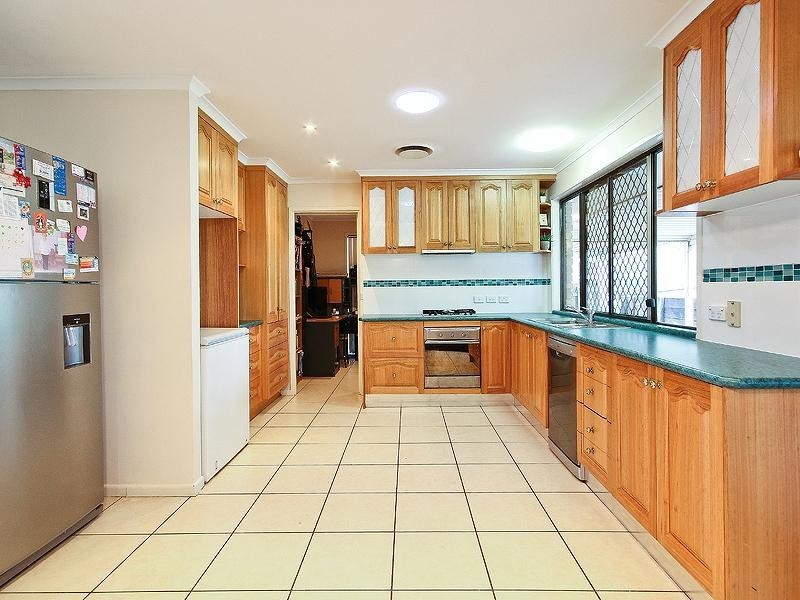 51 WImborne Rd, Alexandra Hills QLD 4161