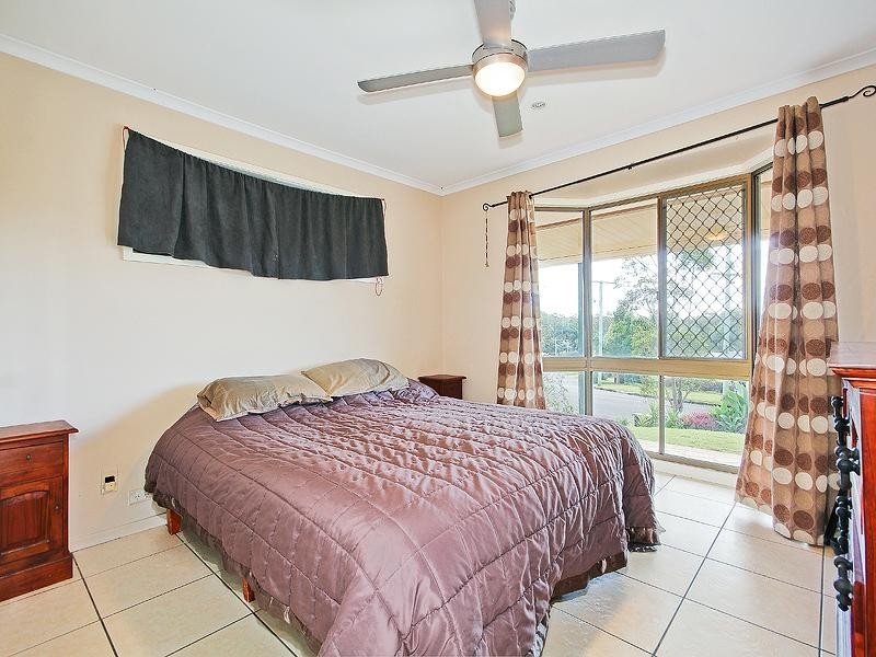 51 WImborne Rd, Alexandra Hills QLD 4161