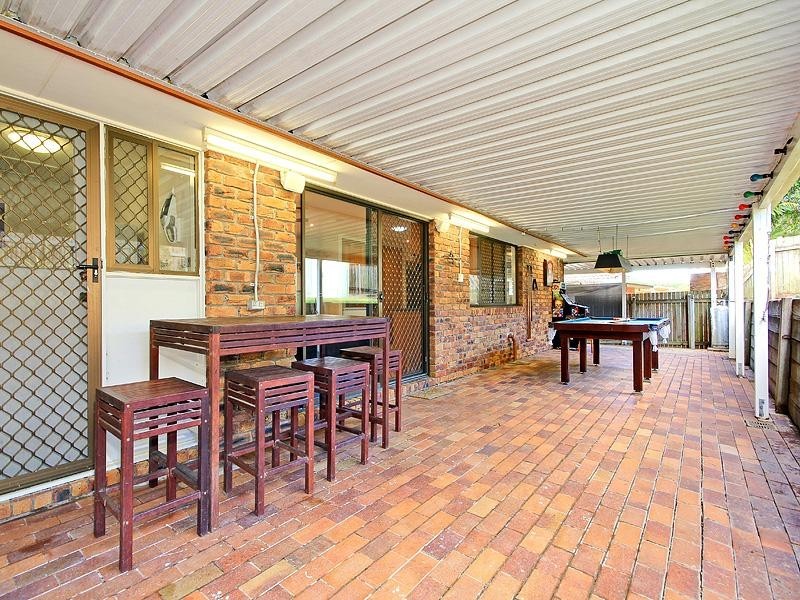 51 WImborne Rd, Alexandra Hills QLD 4161