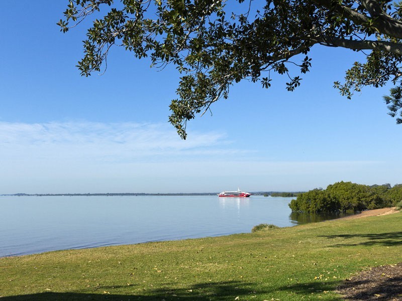 72 SHORE STREET EAST, Cleveland QLD 4163