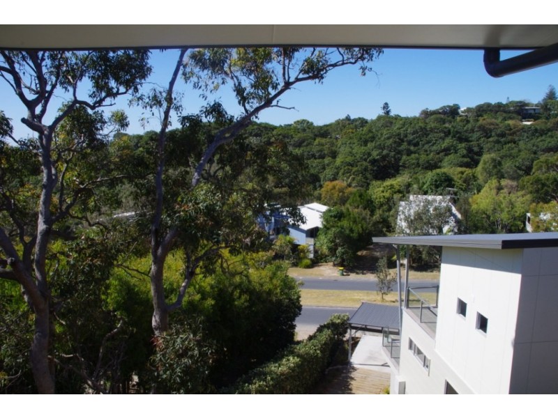 25 GEORGE NOTHLING DRIVE, Point Lookout QLD 4183