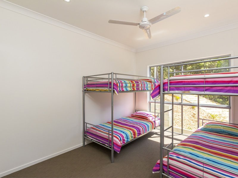 25 GEORGE NOTHLING DRIVE, Point Lookout QLD 4183