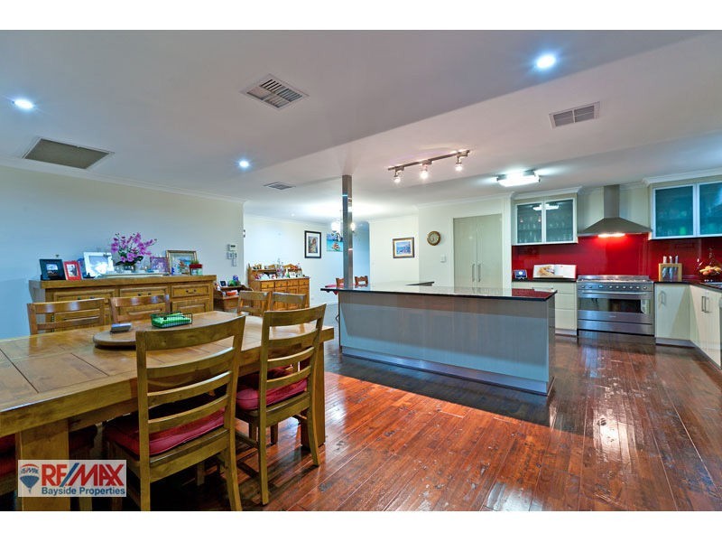 32 Olympus Drive, Cleveland QLD 4163