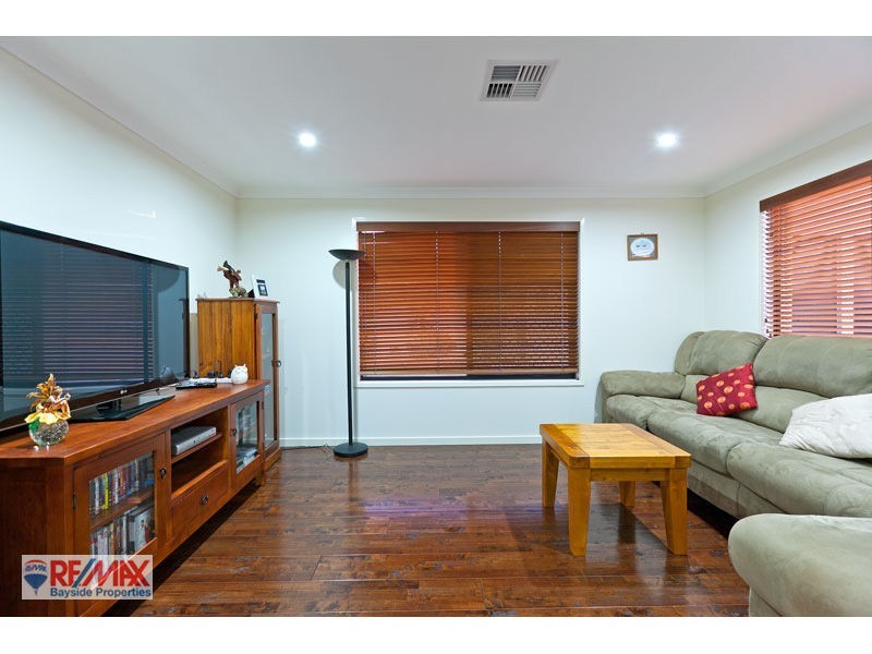 32 Olympus Drive, Cleveland QLD 4163