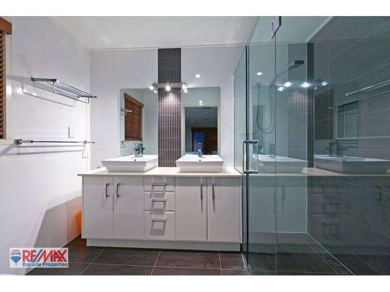 32 Olympus Drive, Cleveland QLD 4163