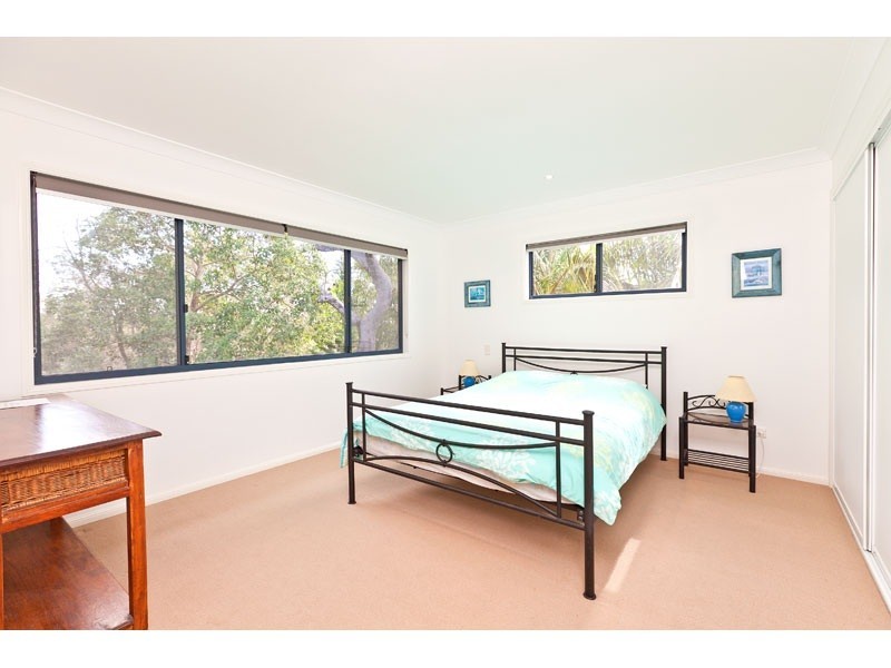 54 TRAMICAN STREET, Point Lookout QLD 4183