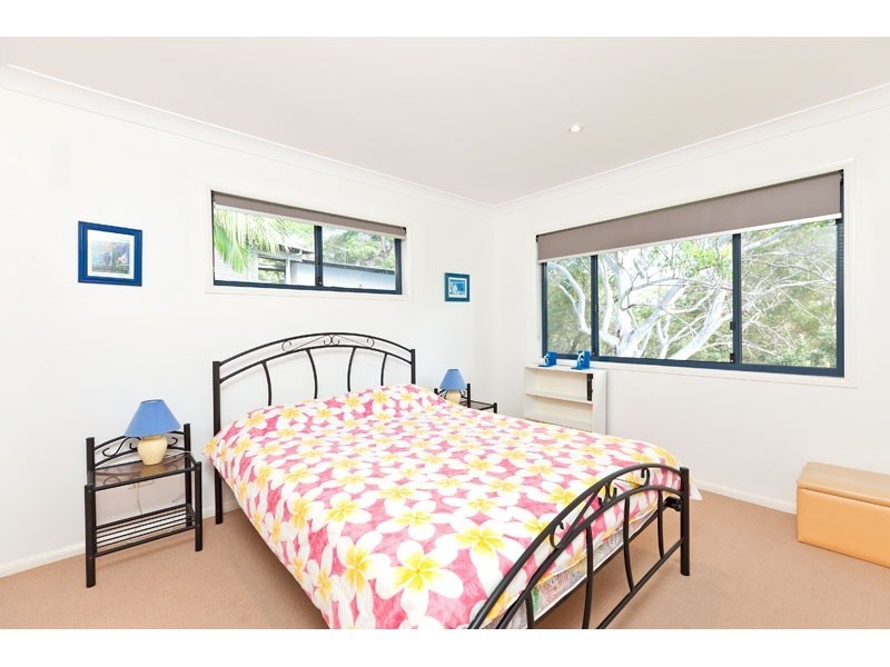 54 TRAMICAN STREET, Point Lookout QLD 4183