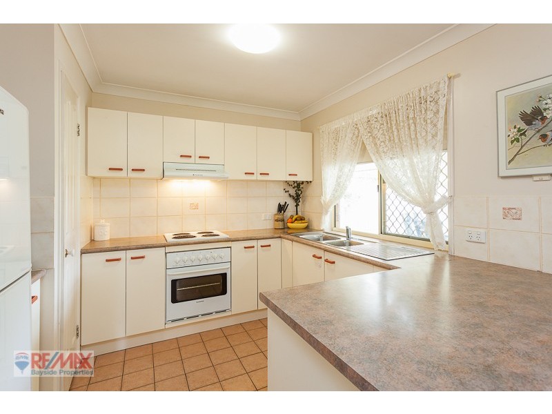 1 Achterberg Place, Victoria Point QLD 4165