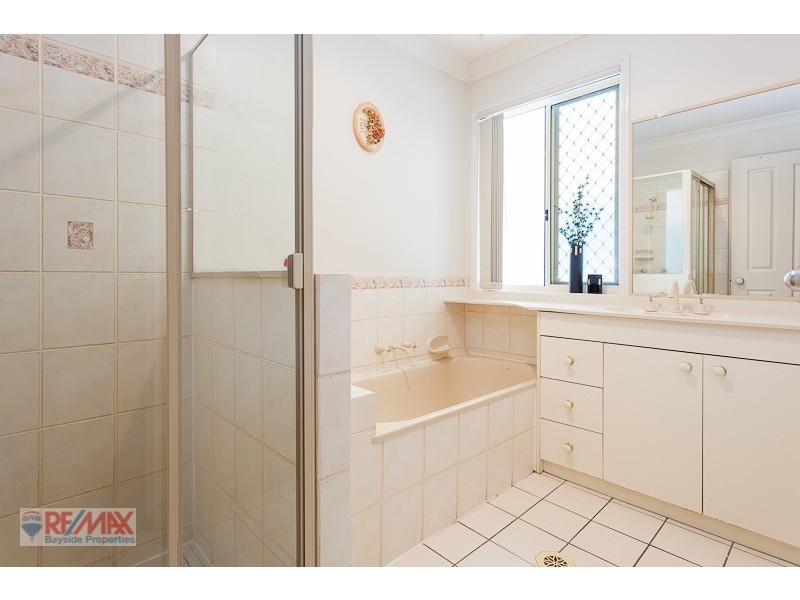 1 Achterberg Place, Victoria Point QLD 4165