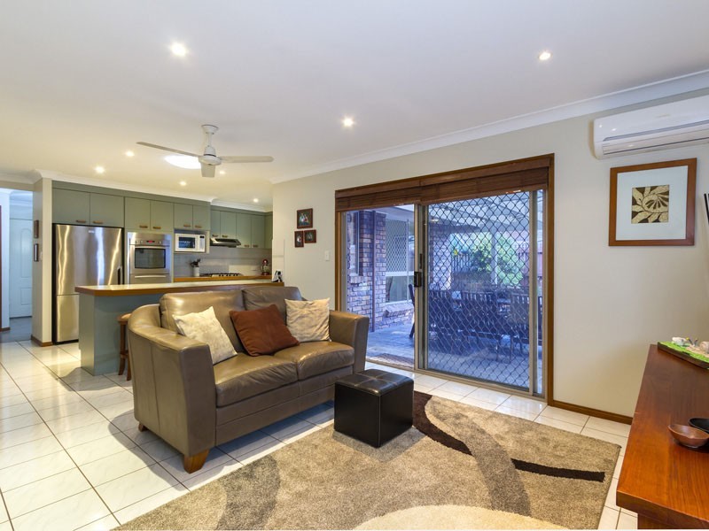 8 Goose Street, Wellington Point QLD 4160