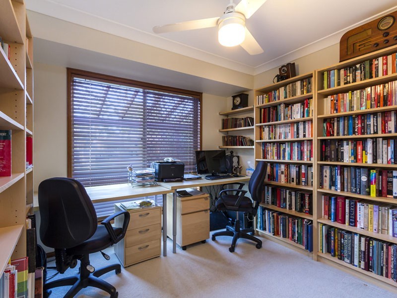 8 Goose Street, Wellington Point QLD 4160