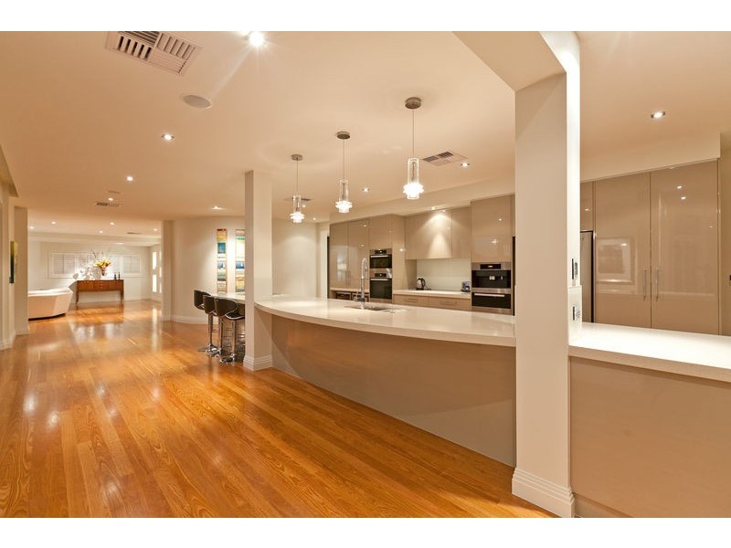 39 Sentinel Court, Raby Bay QLD 4163