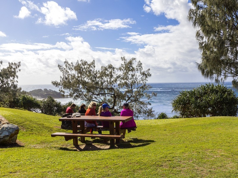 21-25 Cumming Parade, Point Lookout QLD 4183