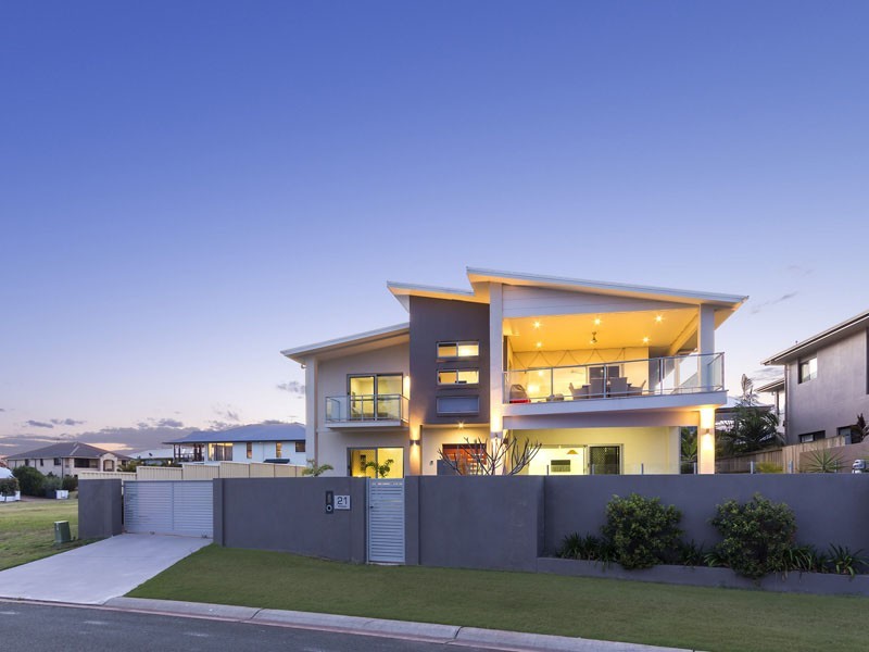 21 WILSON ESPLANADE, Redland Bay QLD 4165