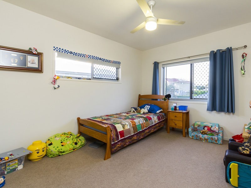 21 WILSON ESPLANADE, Redland Bay QLD 4165