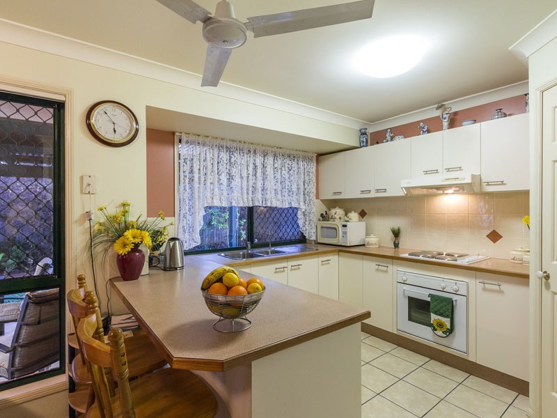 4 Minetta Street, Victoria Point QLD 4165