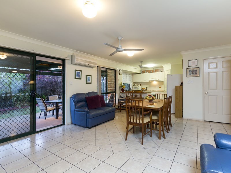4 Minetta Street, Victoria Point QLD 4165