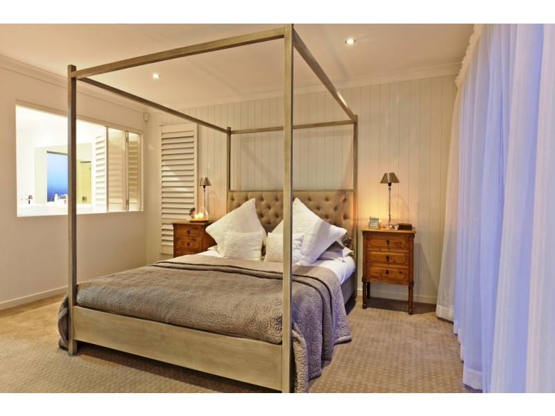 92-94 Sturgeon Street, Ormiston QLD 4160