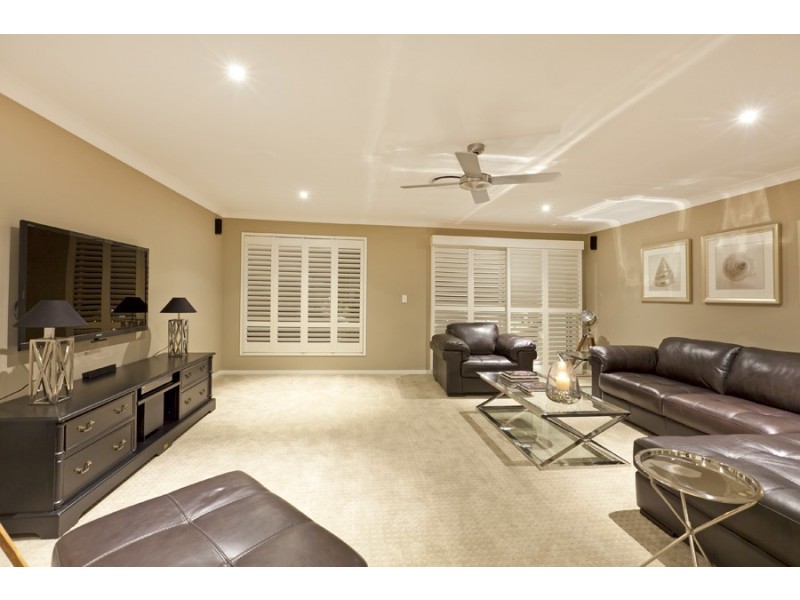 92-94 Sturgeon Street, Ormiston QLD 4160