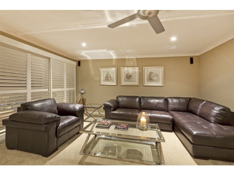 92-94 Sturgeon Street, Ormiston QLD 4160