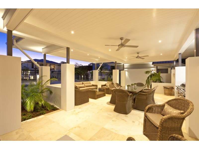 92-94 Sturgeon Street, Ormiston QLD 4160