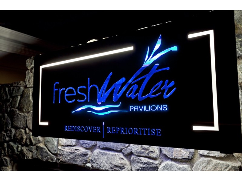 92-94 Sturgeon Street, Ormiston QLD 4160