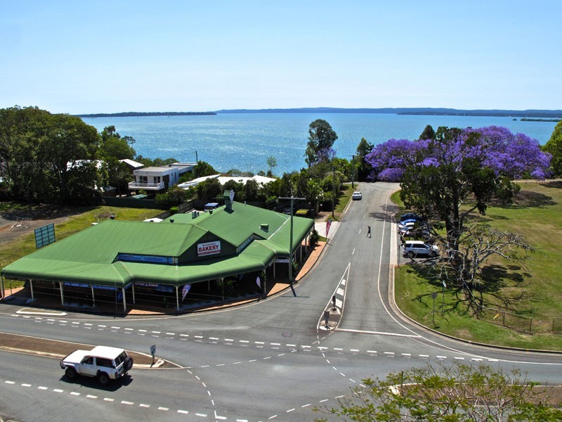 160-162 Broadwater Tce, Redland Bay QLD 4165