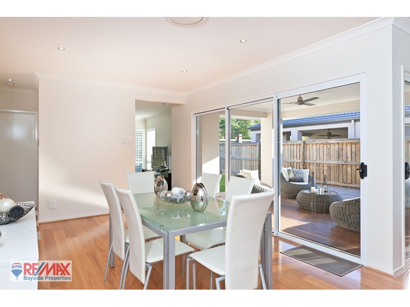 5 Feathertail Pl, Gumdale QLD 4154