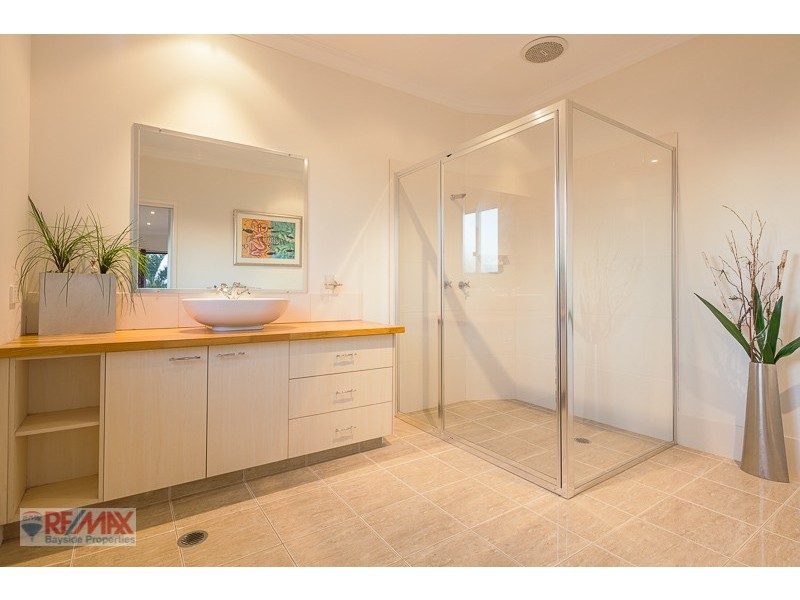 27 Orana Esplanade, Victoria Point QLD 4165