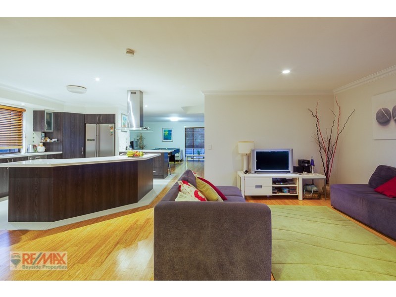 27 Orana Esplanade, Victoria Point QLD 4165