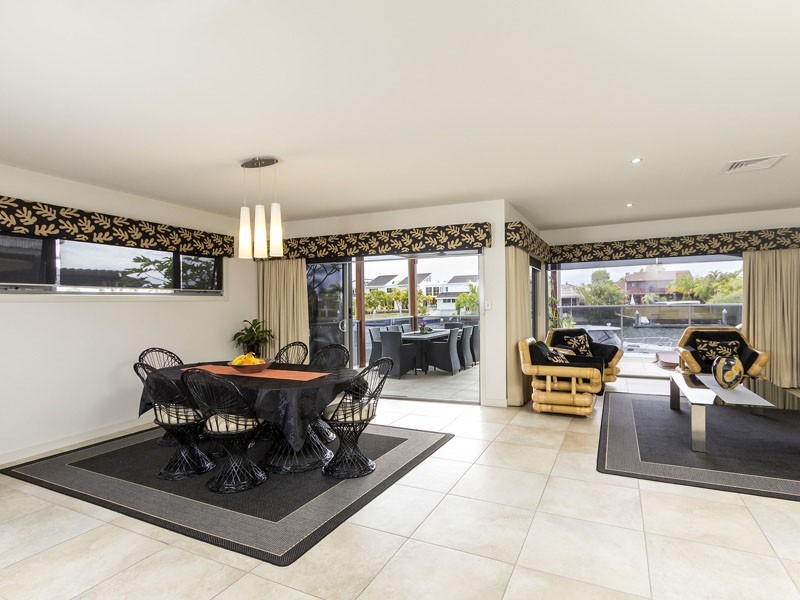41A Compass Court, Raby Bay QLD 4163