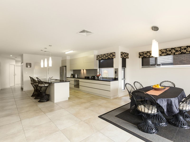 41A Compass Court, Raby Bay QLD 4163
