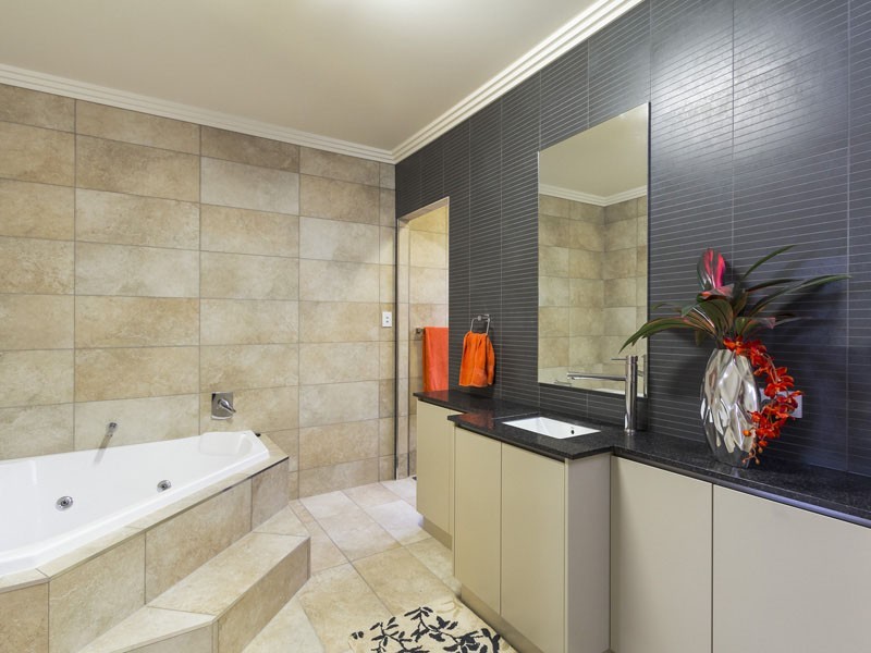 41A Compass Court, Raby Bay QLD 4163