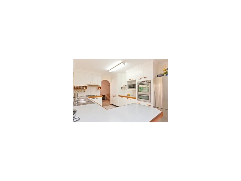 4 Sylvania Street, Wellington Point QLD 4160