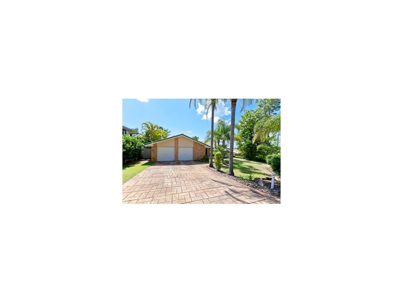 4 Sylvania Street, Wellington Point QLD 4160