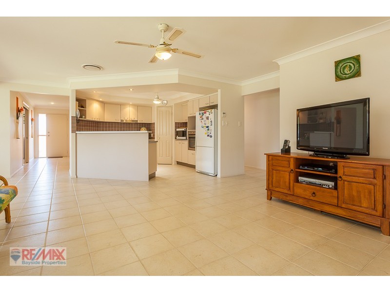 9 Trisha Close, Victoria Point QLD 4165