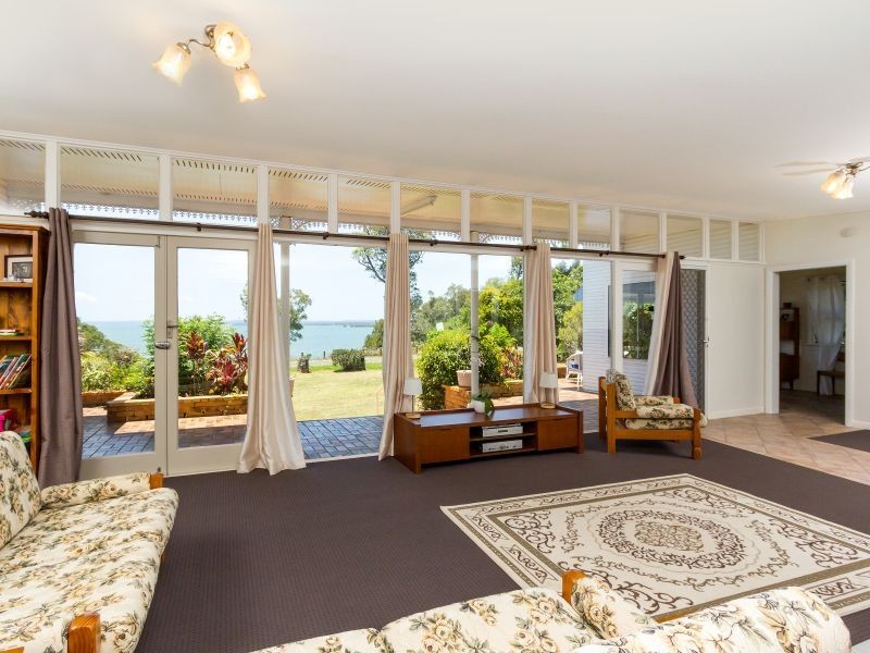 161 Esplanade, Redland Bay QLD 4165