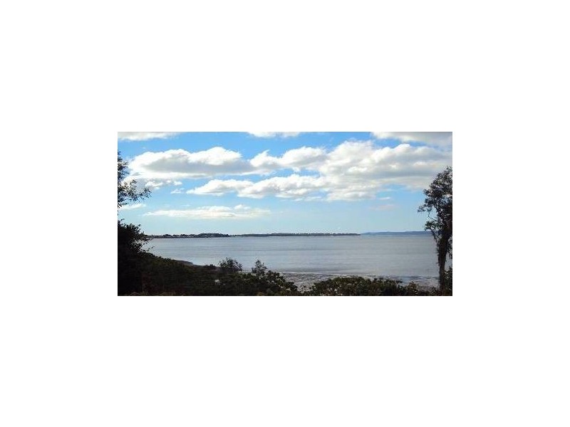 161 Esplanade, Redland Bay QLD 4165