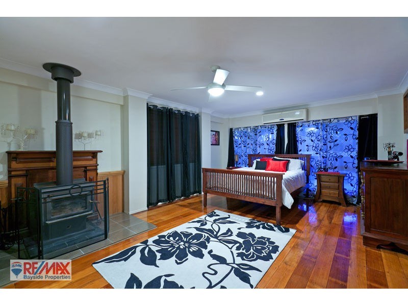 67 Dorsal Dr, Birkdale QLD 4159