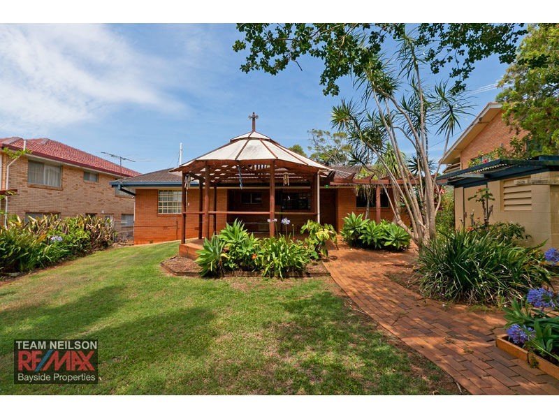 73 Hamilton St, Redland Bay QLD 4165