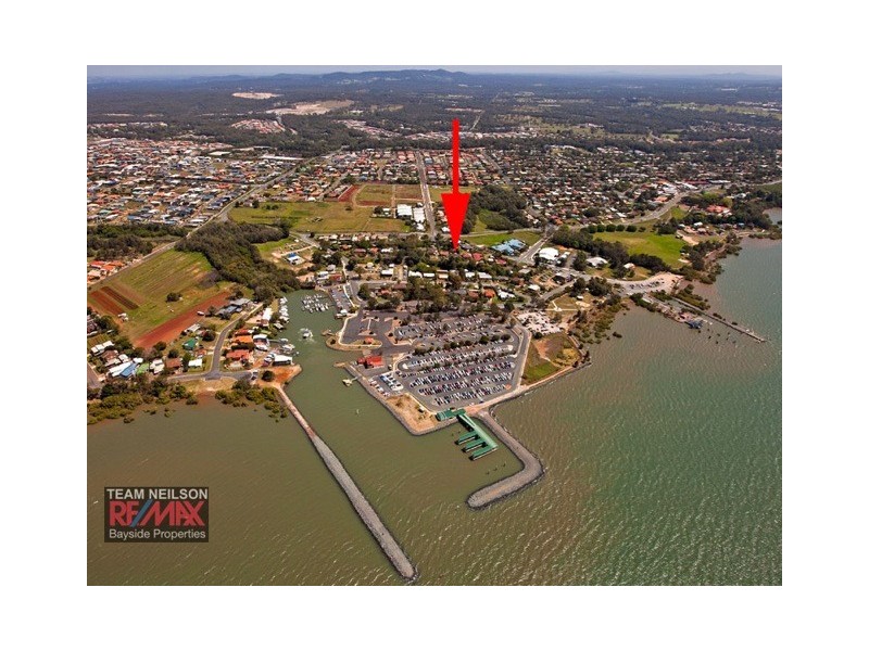 73 Hamilton St, Redland Bay QLD 4165