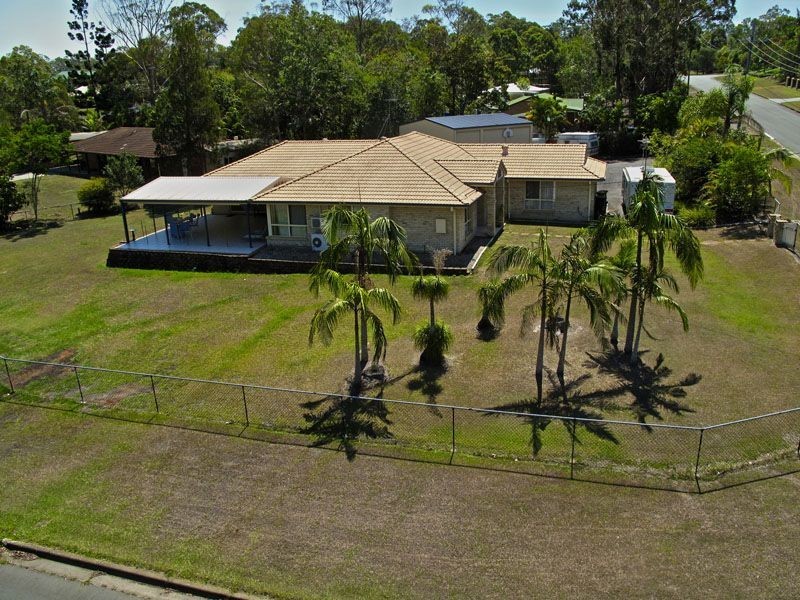 21 Banksia Street, Redland Bay QLD 4165